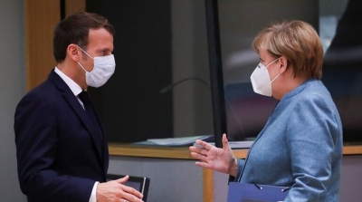 ماكرون وميركل وزعماء أوروبيون يبحثون مبادرة للتصدي ''للتطرف الإسلامي''