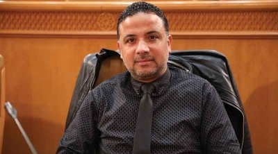 سيف الدين مخلوف يتوعد الصحفيين و نقابتهم