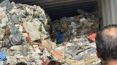 صور صادمة للنفايات الإيطالية في ميناء سوسة