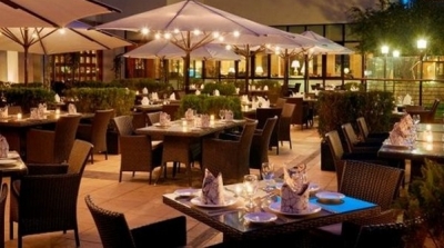 أصحاب المقاهي يطالبون بربط موعد الغلق بتوقيت حظر الجولان