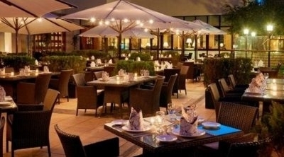 المشيشي : التمديد في توقيت عمل المقاهي مرتبط بالوضع الصحي