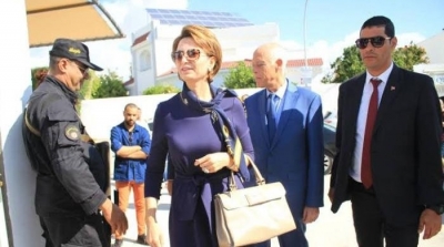 نقلة زوجة رئيس الجمهورية إلى مركز الدراسات القانونية والقضائية بتونس