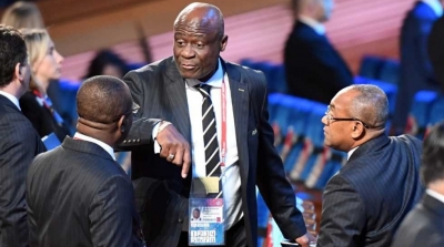 رئاسة الكاف : تمديد فترة ولاية كونستانت عوماري