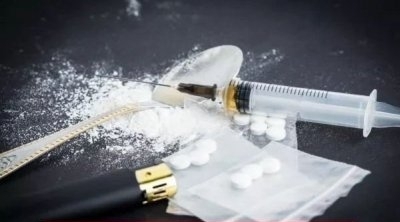 حجز كمية من الكوكايين في أماكن حساسة من جسم مسافرة بمطار قرطاج