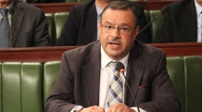 سمير الطيب يقاضي حليمة الهمامي 