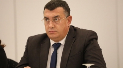عياض اللومي يطالب بإعدام كل من يحاول حل البرلمان