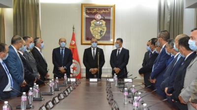 أسباب إقالة وزير الداخلية توفيق شرف الدين