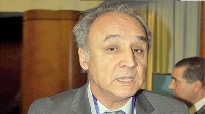 رئيس عمادة الأطباء في الجزائر : سنكون مسرورين إذا إقتسمنا اللقاح مع التونسيين