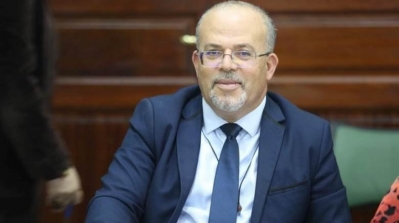 سمير ديلو يدعو الى إعفاء الوزراء المقترحين التي تعلقت بهم شبه تضارب مصالح
