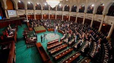 البرلمان : الإشتباه في إصابة 15 نائبا بكورونا