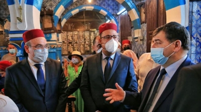Mechichi se rend à la synagogue de la Ghriba à Djerba