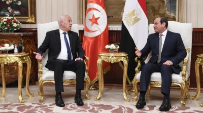 L’Egypte fait don d’équipements médicaux et d’oxygène à la Tunisie