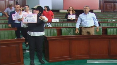 La Présidence du gouvernement porte plainte contre Abir Moussi