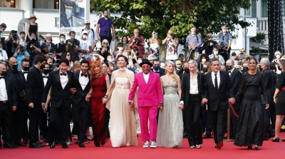 Le tapis rouge de la cérémonie d'ouverture du 74e Festival de Cannes