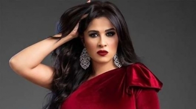 ياسمين عبد العزيز تخضع لعملية جراحية في سويسرا 