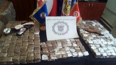Aéroport Tunis-Carthage : Saisie de 1097 plaques de résine de cannabis