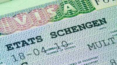 La France durcit l’octroi des visas aux Tunisiens